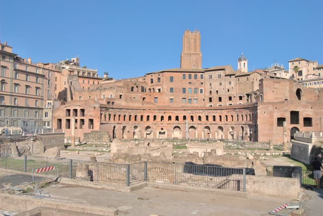 Trajan's Market across the street fro mthe Forum