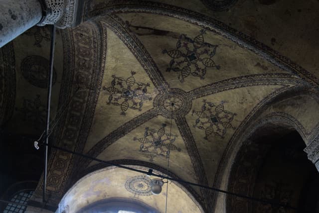 Ceiling decoration