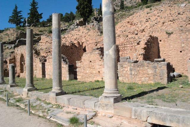 Column lined street of Delphi