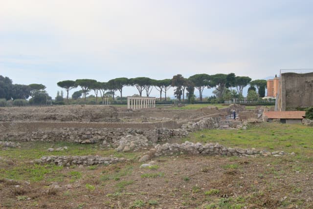 Parting view of Minterna